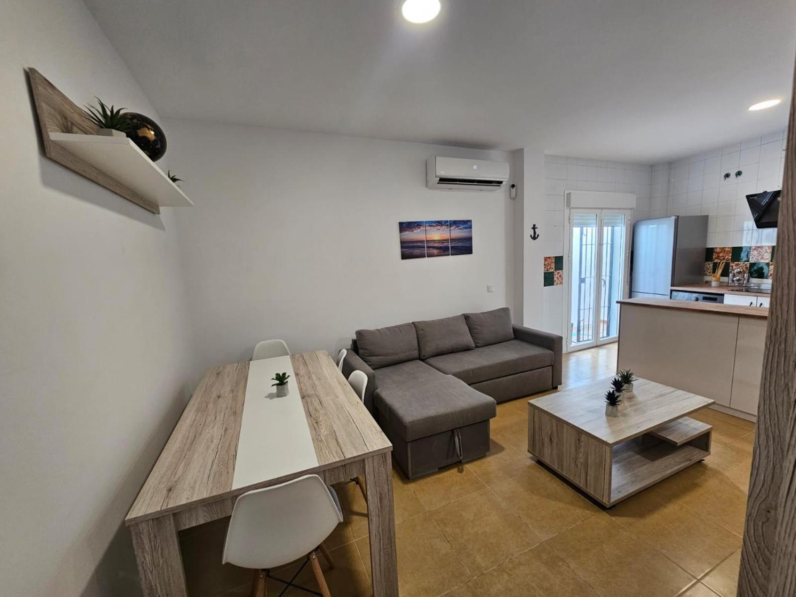 Apartamentos Terraza Chiclana Centro Ciudad Chiclana de la Frontera Luaran gambar